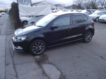 Used Volkswagen Polo 2015 for sale - 75344269: Photo