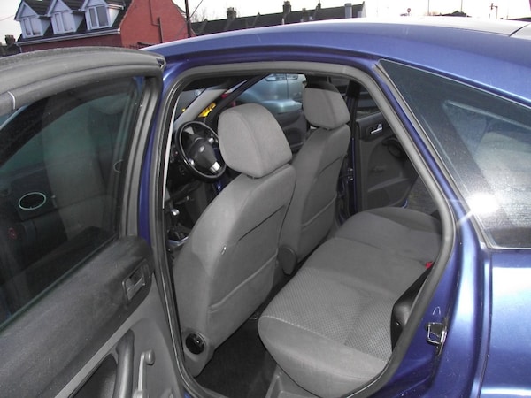 Used Ford Focus 2007 for sale - 75344256: Photo 10