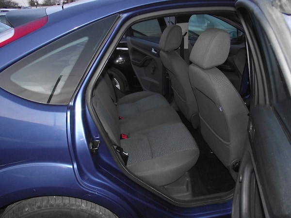 Used Ford Focus 2007 for sale - 75344256: Photo 11