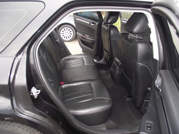 Used Chrysler 300C 2008 for sale - 74802357: Photo 12