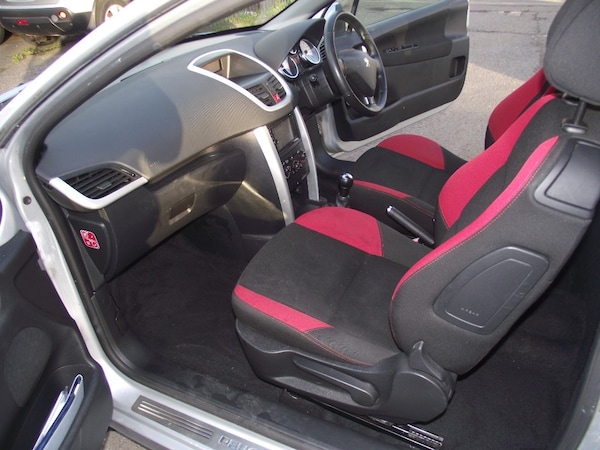 Used Peugeot 207 2012 for sale - 75344246: Photo 16
