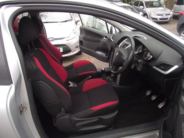 Used Peugeot 207 2012 for sale - 75344246: Photo 25