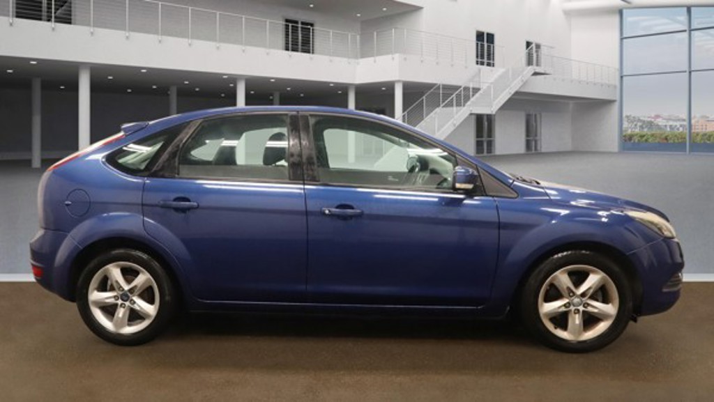 Used Ford Focus 2009 for sale - 77234550: Photo 3