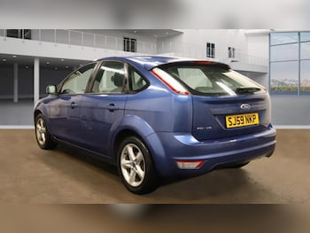 Used Ford Focus 2009 for sale - 77234550: Photo