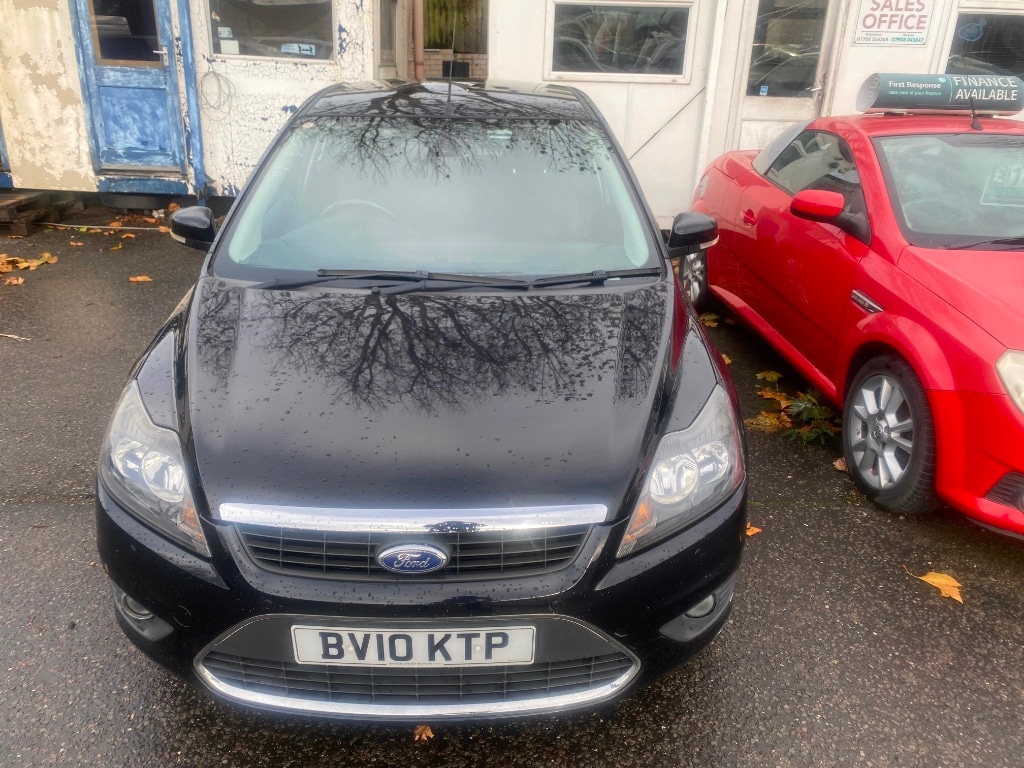 Used Ford Focus 2010 for sale - 76702521: Photo 2