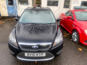 Used Ford Focus 2010 for sale - 76702521: Photo