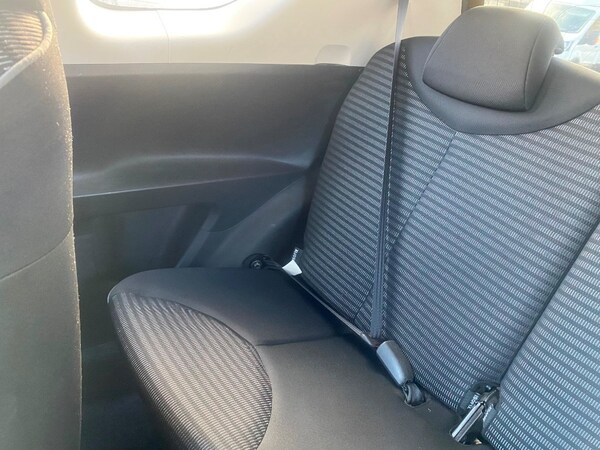 Used Peugeot 107 2013 for sale - 75344239: Photo 17
