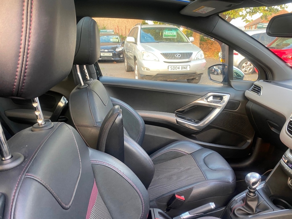 Used Peugeot 208 2014 for sale - 76281732: Photo 10