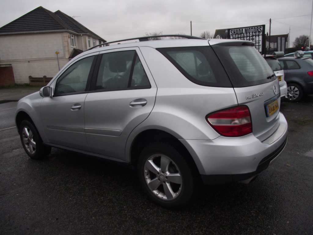 Used Mercedes-Benz 320 2008 for sale - 75344226: Photo 8