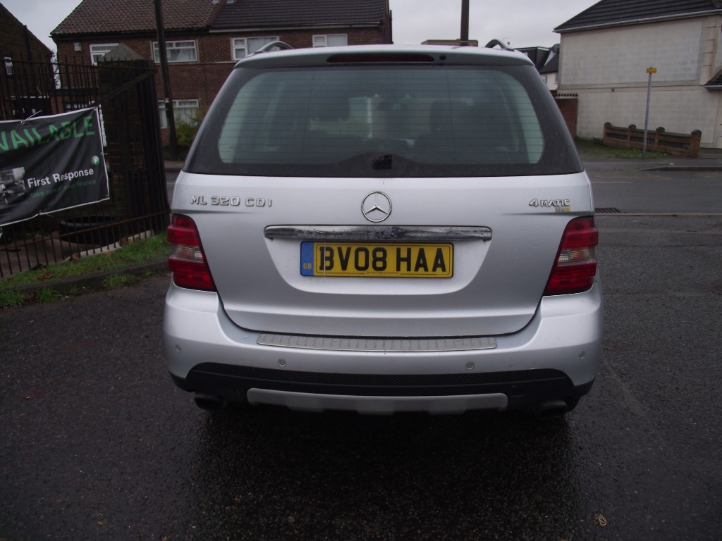 Used Mercedes-Benz 320 2008 for sale - 75344226: Photo 9