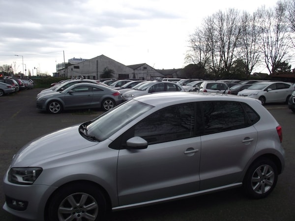 Used Volkswagen Polo 2011 for sale - 75344230: Photo 2