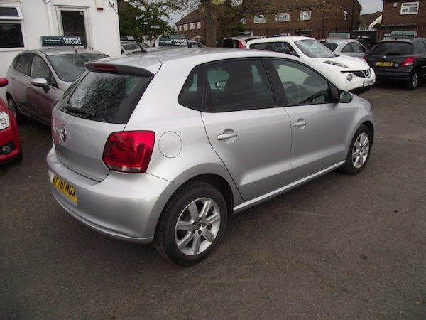 Used Volkswagen Polo 2011 for sale - 75344230: Photo 4