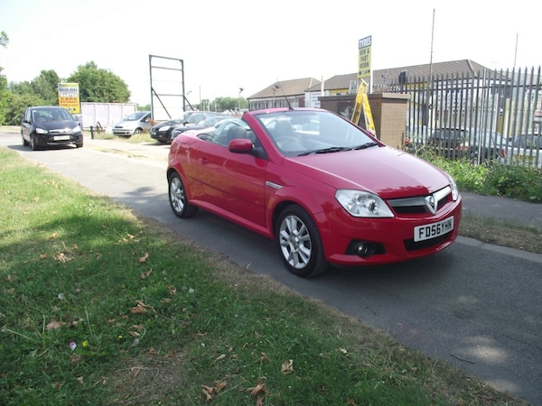 Used Vauxhall Tigra 2006 for sale - 75344243: Photo 1