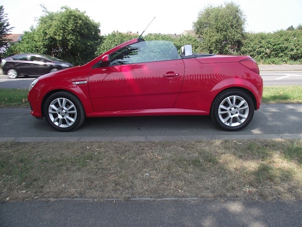 Used Vauxhall Tigra 2006 for sale - 75344243: Photo 20