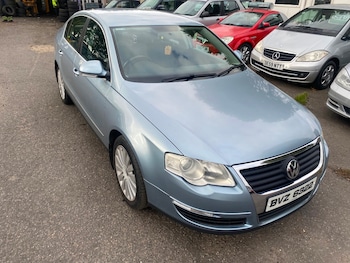 Volkswagen - Passat