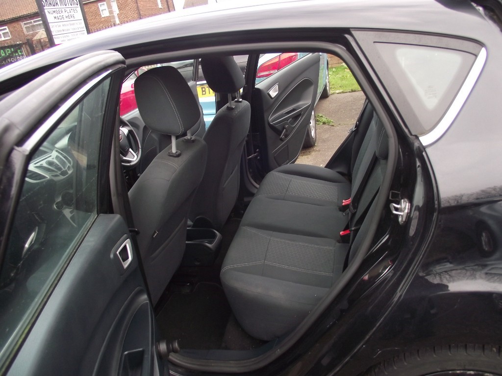 Used Ford Fiesta 2012 for sale - 77075000: Photo 16