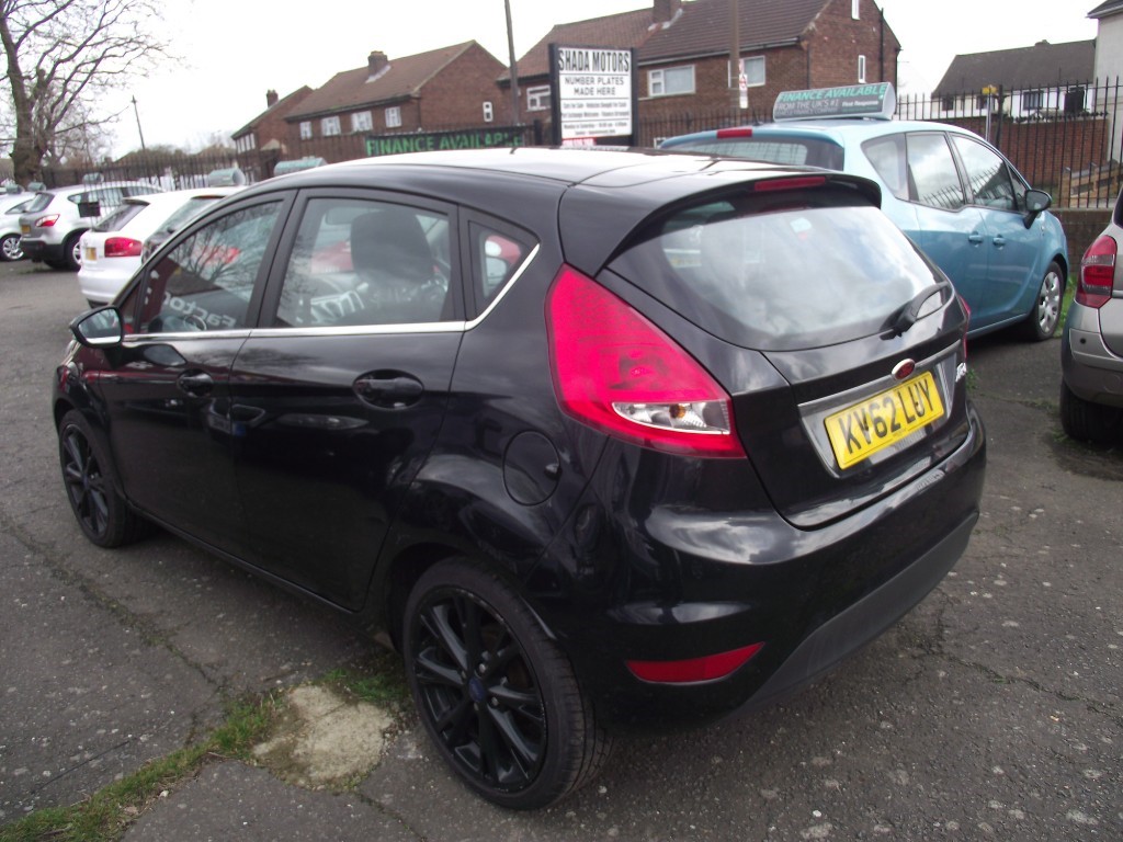 Used Ford Fiesta 2012 for sale - 77075000: Photo 4
