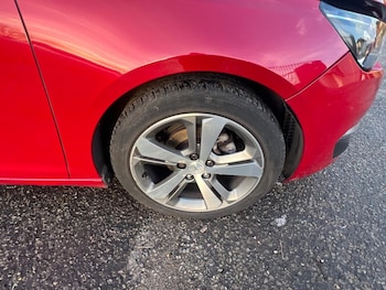 Used Peugeot 308 2014 for sale - 77182235: Photo