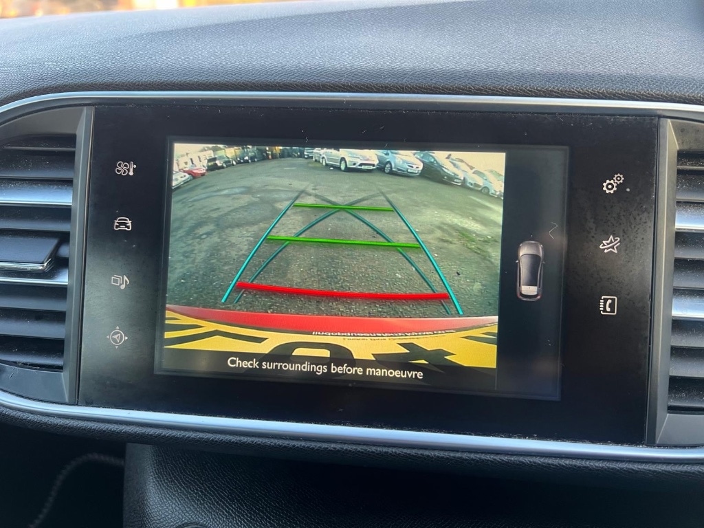 Used Peugeot 308 2014 for sale - 77182235: Photo 9