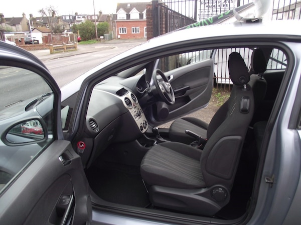 Used Vauxhall Corsa 2008 for sale - 75344267: Photo 11