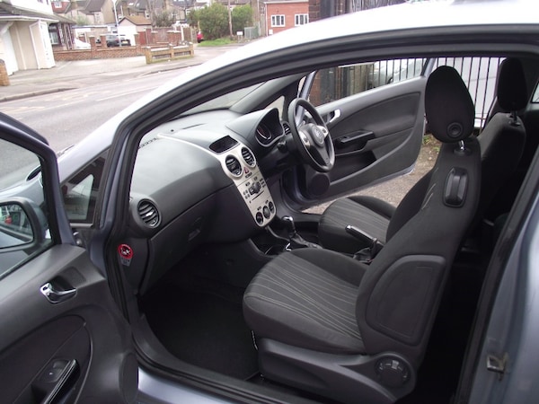 Used Vauxhall Corsa 2008 for sale - 75344267: Photo 17