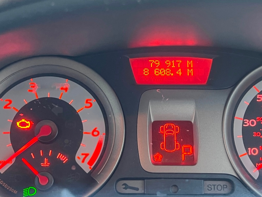 Used Renault Clio 2007 for sale - 77567315: Photo 11