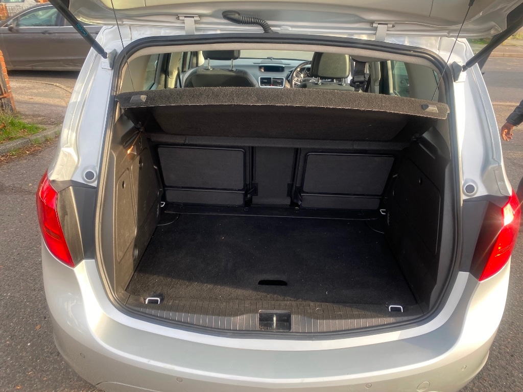 Used Vauxhall Meriva 2015 for sale - 76702522: Photo 9