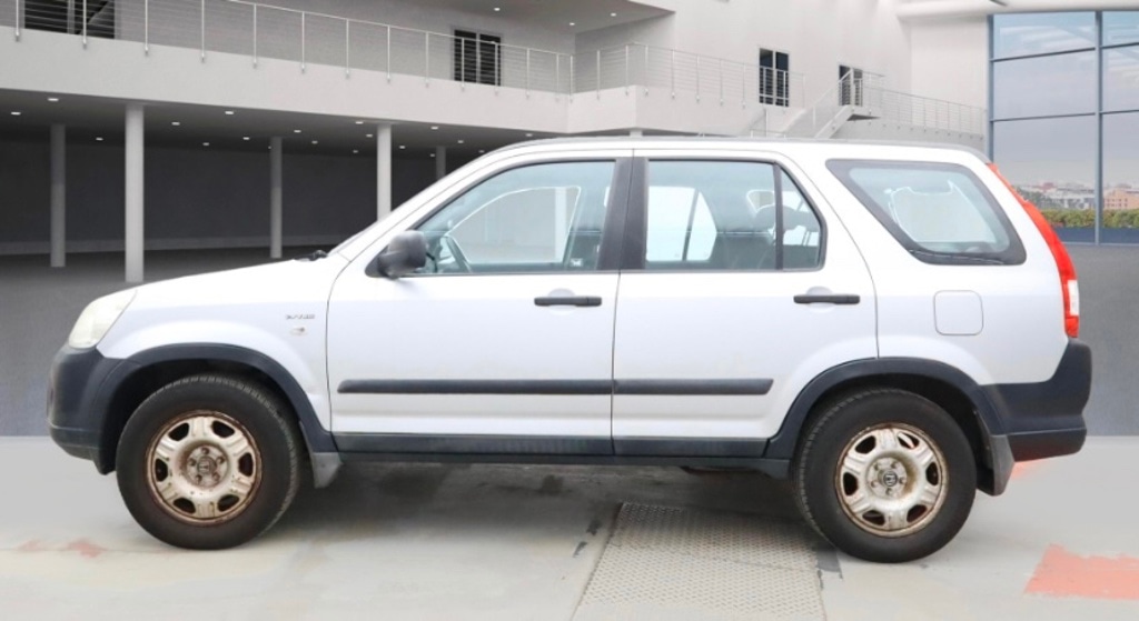Used Honda CR-V 2005 for sale - 76275024: Photo 5