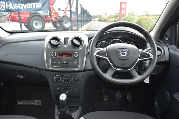 Used Dacia Sandero Stepway 2017 for sale - 76308191: Photo 14