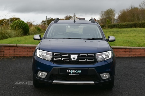 Used Dacia Sandero Stepway 2017 for sale - 76308191: Photo 9