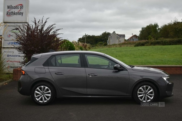 Used Vauxhall Astra 2023 for sale - 75840237: Photo 3