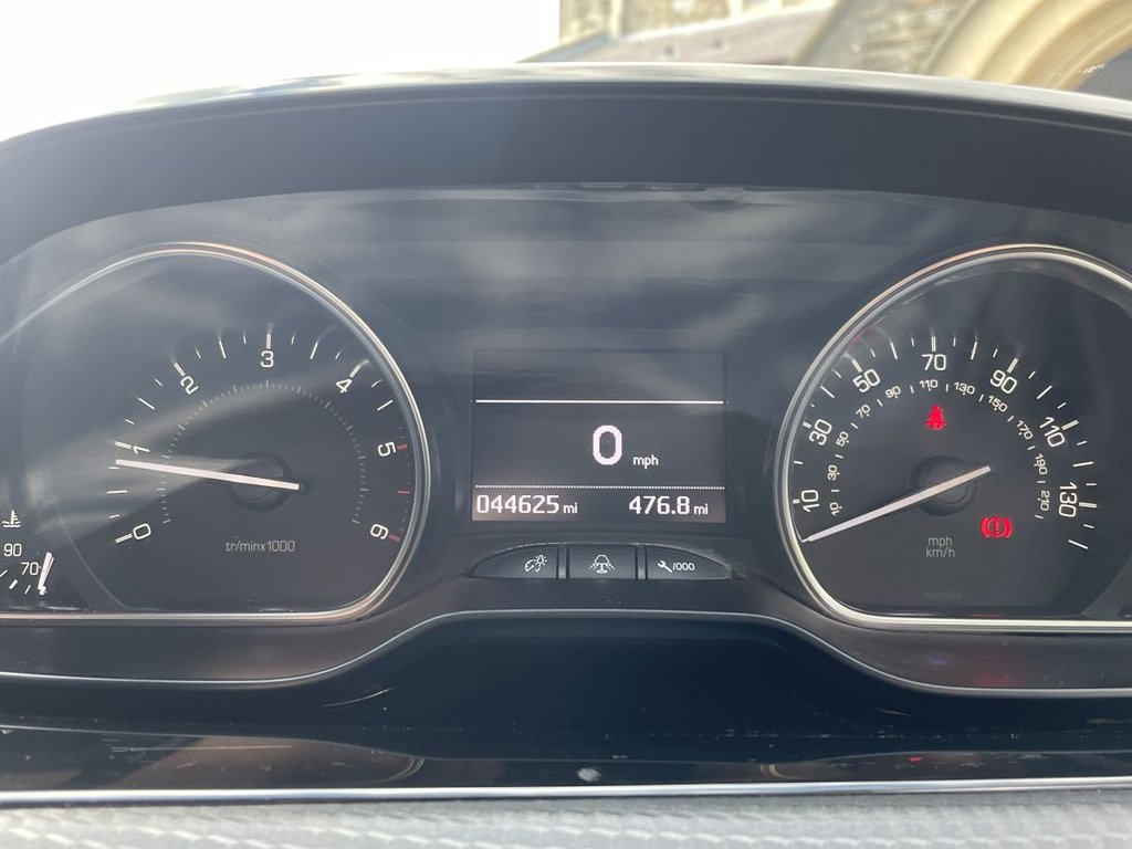 Used Peugeot 2008 2017 for sale - 76068285: Photo 36