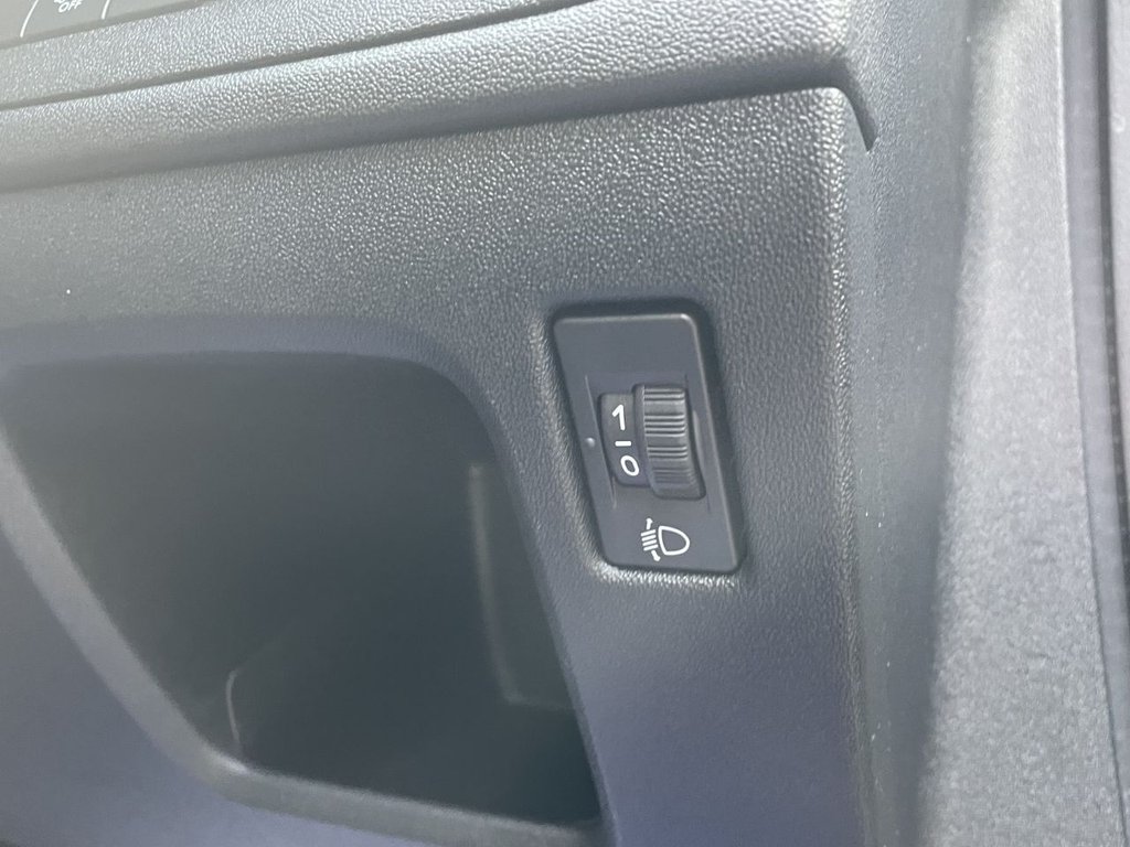 Used Peugeot 2008 2017 for sale - 76068285: Photo 40