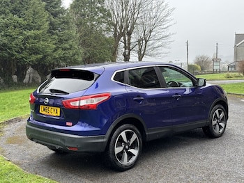 Used Nissan Qashqai 2015 for sale - 77654613: Photo