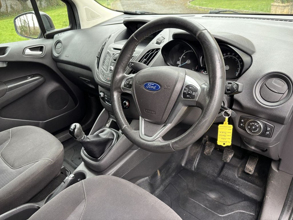 Used Ford Transit Courier 2015 for sale - 77642517: Photo 10