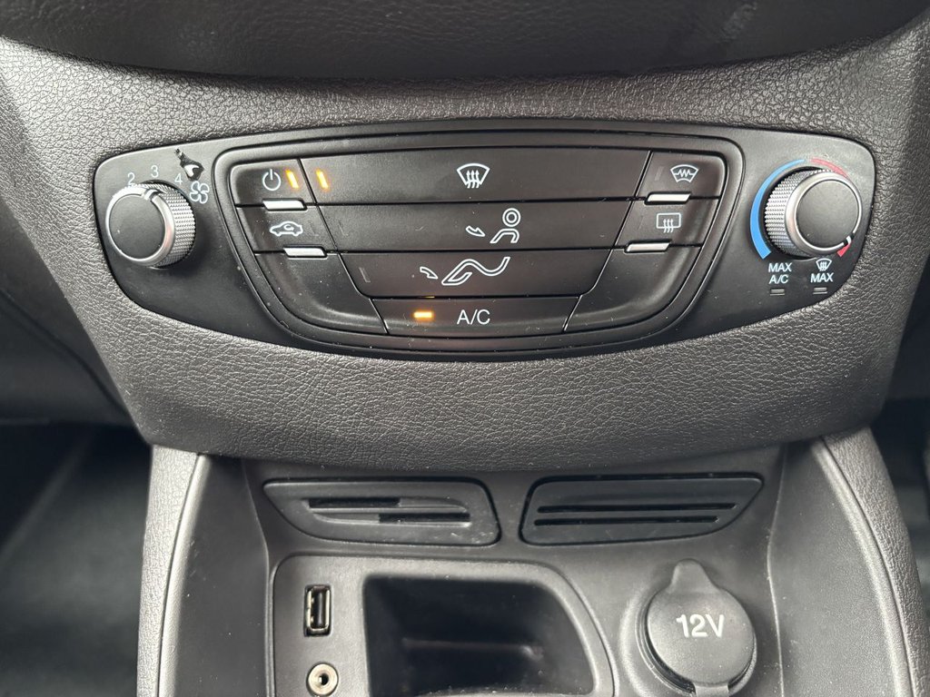 Used Ford Transit Courier 2015 for sale - 77642517: Photo 16