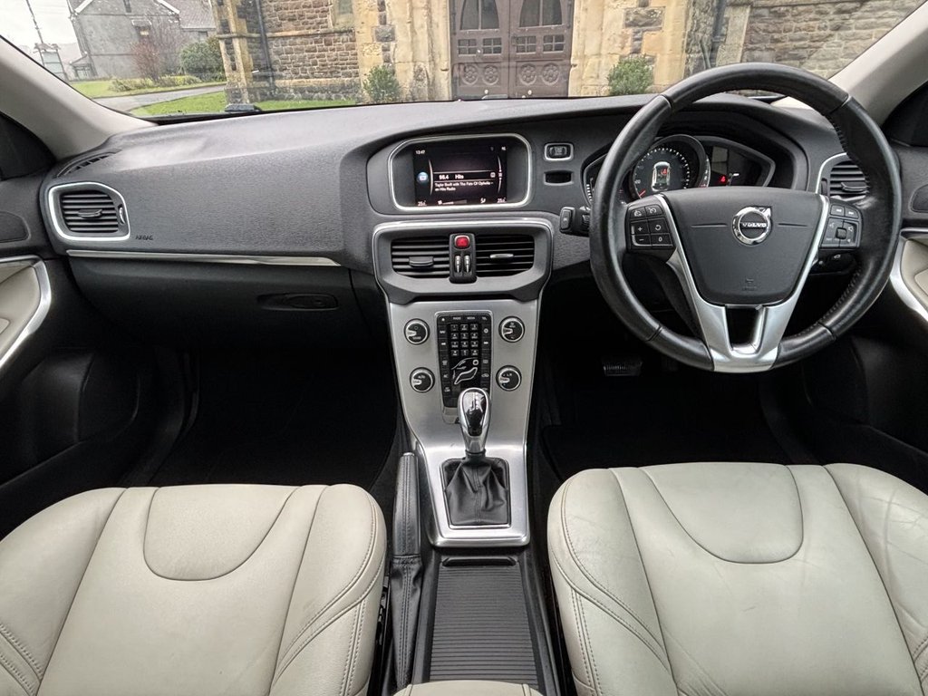 Used Volvo V40 2017 for sale - 77171809: Photo 14