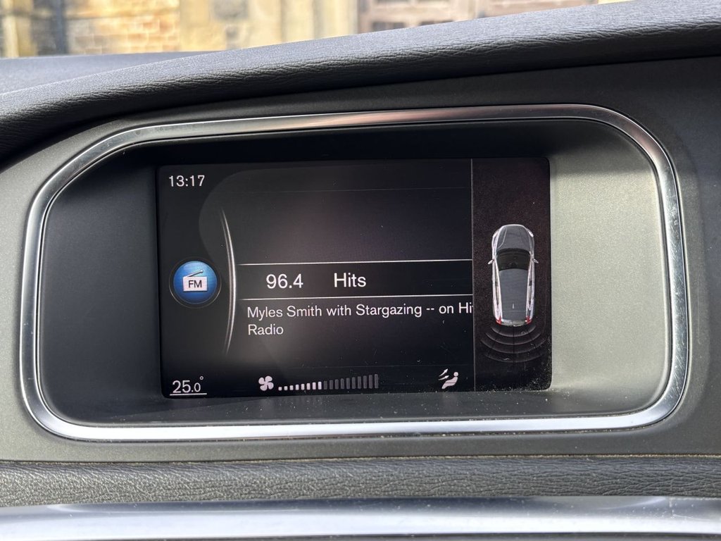 Used Volvo V40 2017 for sale - 77171809: Photo 23