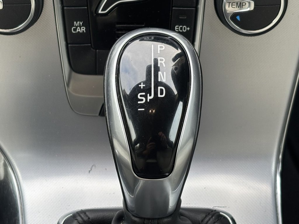 Used Volvo V40 2017 for sale - 77171809: Photo 25