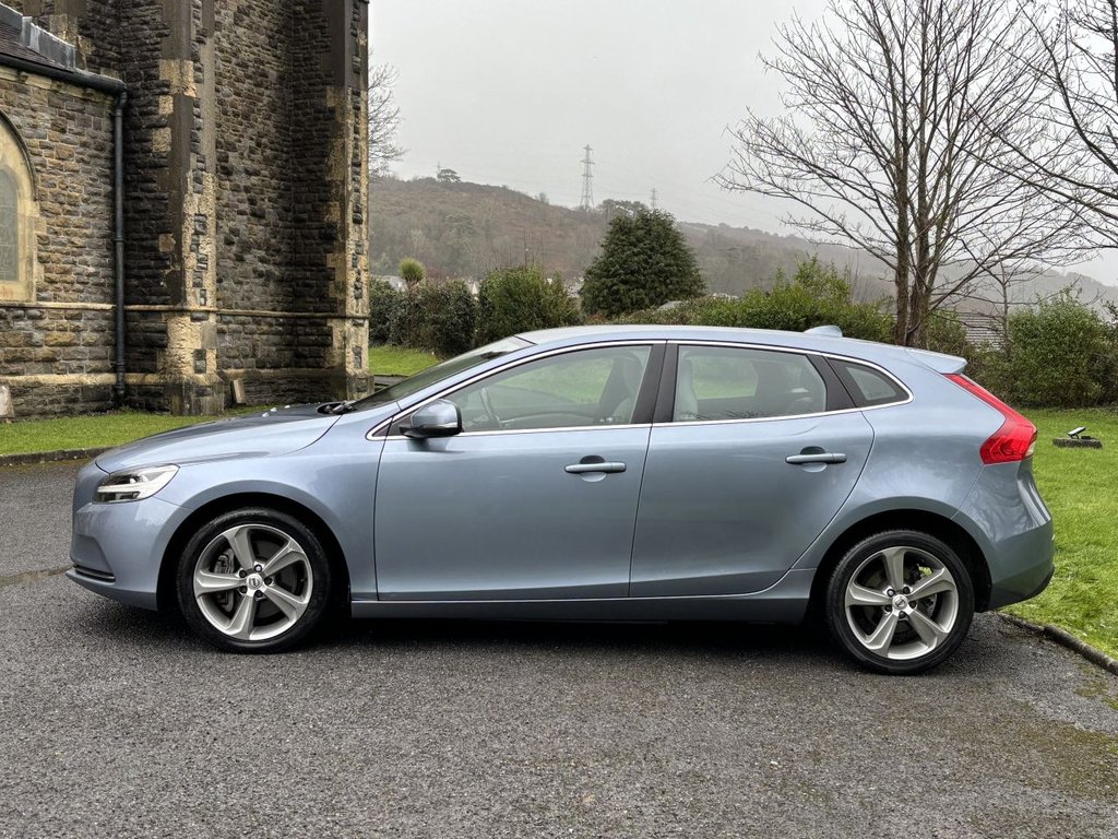 Used Volvo V40 2017 for sale - 77171809: Photo 7