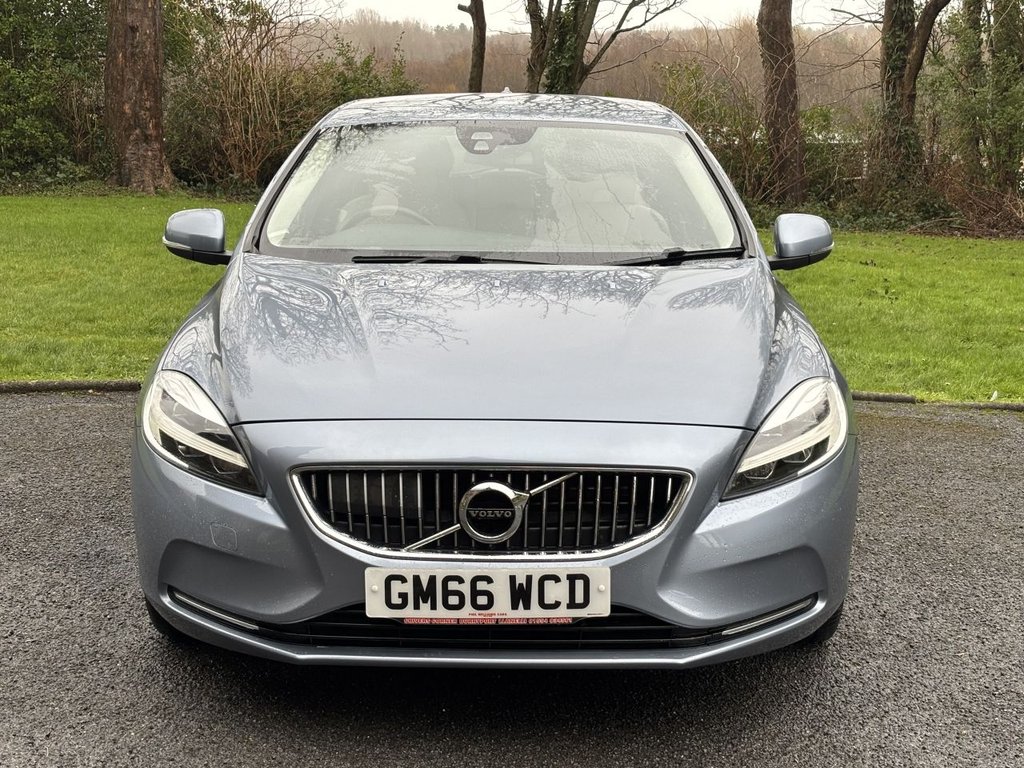 Used Volvo V40 2017 for sale - 77171809: Photo 9