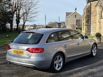 Used Audi A4 Avant 2015 for sale - 77546819: Photo