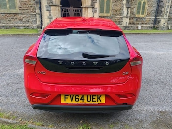 Used Volvo V40 2015 for sale - 78556832: Photo
