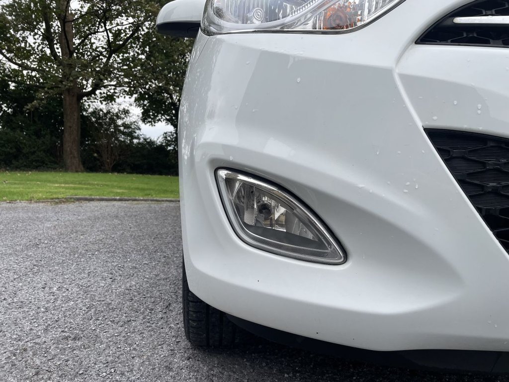 Used Hyundai i10 2012 for sale - 76245373: Photo 33