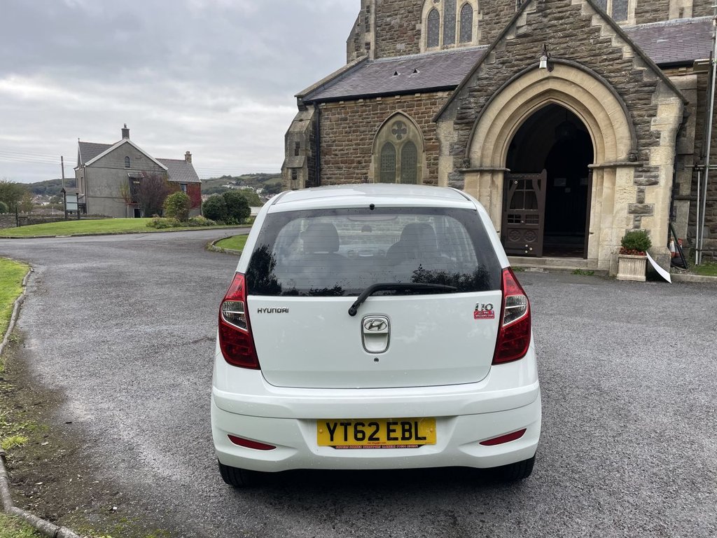 Used Hyundai i10 2012 for sale - 76245373: Photo 5