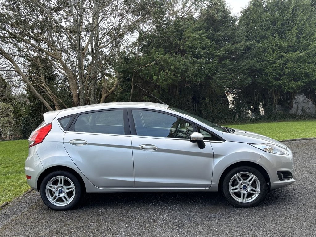 Used Ford Fiesta 2013 for sale - 77383863: Photo 2