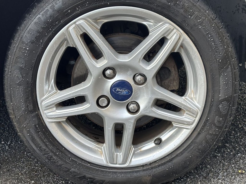 Used Ford Fiesta 2013 for sale - 77383863: Photo 24