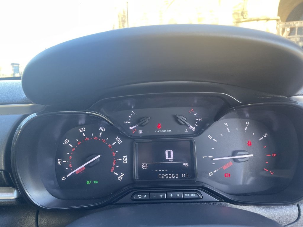 Used Citroen C3 2017 for sale - 76604731: Photo 35