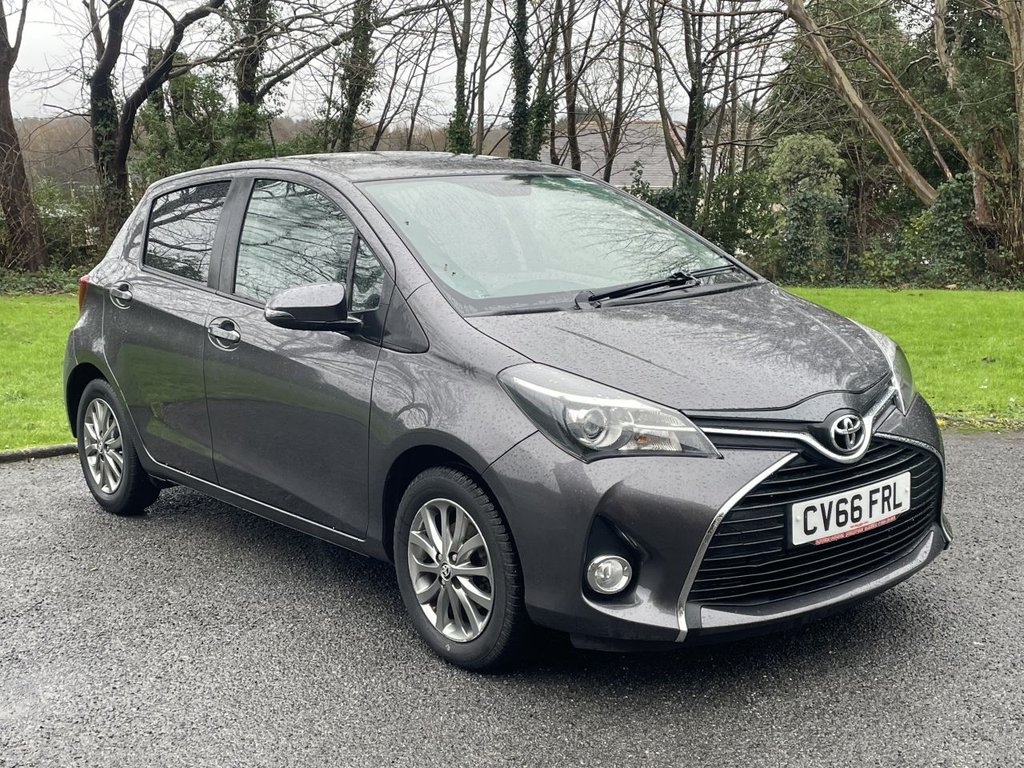 Used Toyota Yaris 2016 for sale - 77133066: Photo 1