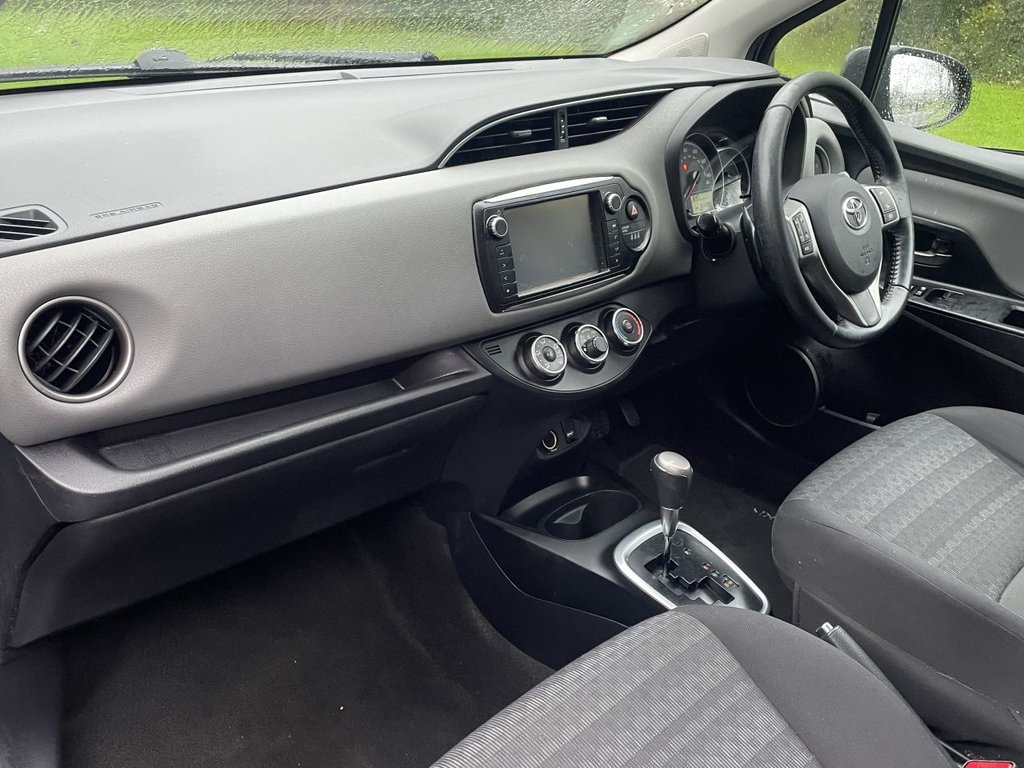 Used Toyota Yaris 2016 for sale - 77133066: Photo 7